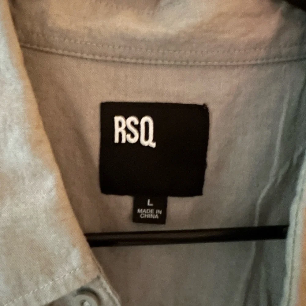 RSQ short sleeve button up - Picture 4 of 4